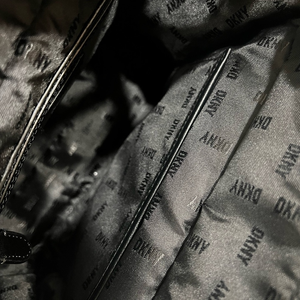 DKNY Black and White Houndstooth Tote - Picture 8 of 8